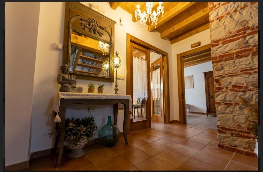 Hotel Rural En Las Cascadas De Tobera Exterior photo